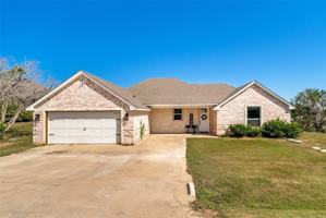 featured image of 2128 Christine Dr