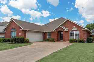 1113 Noblewood Dr - Photo 1 of 1