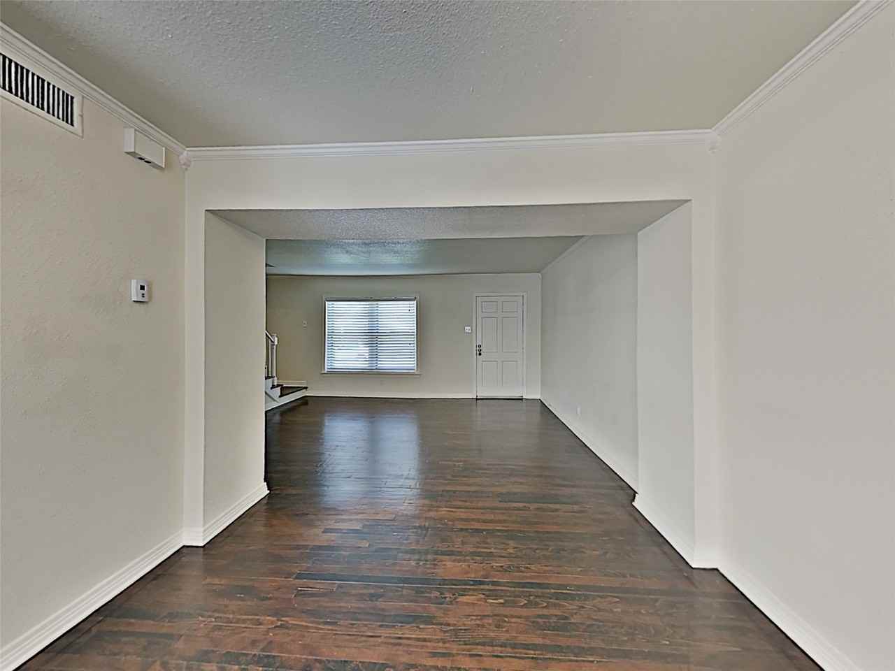 6491 Bordeaux Ave - Photo 4 of 19