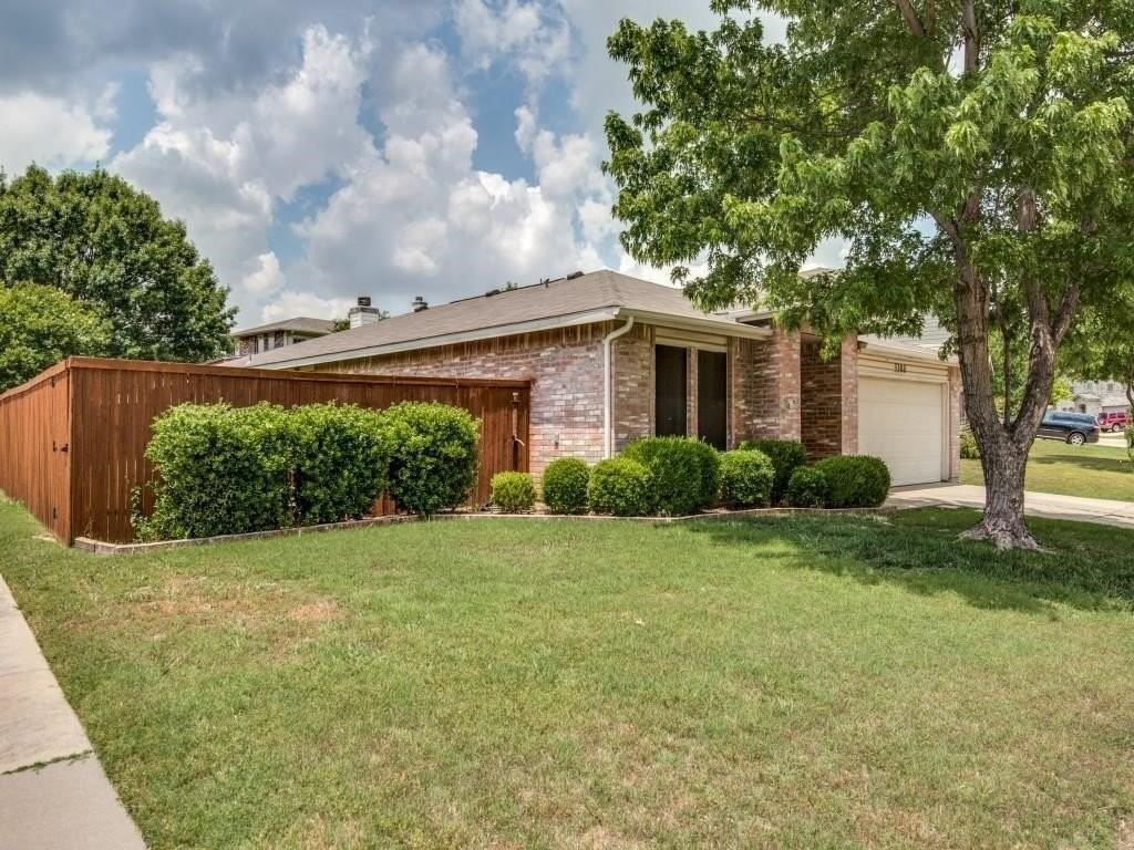 3308 Jacobs Dr - Photo 2 of 19