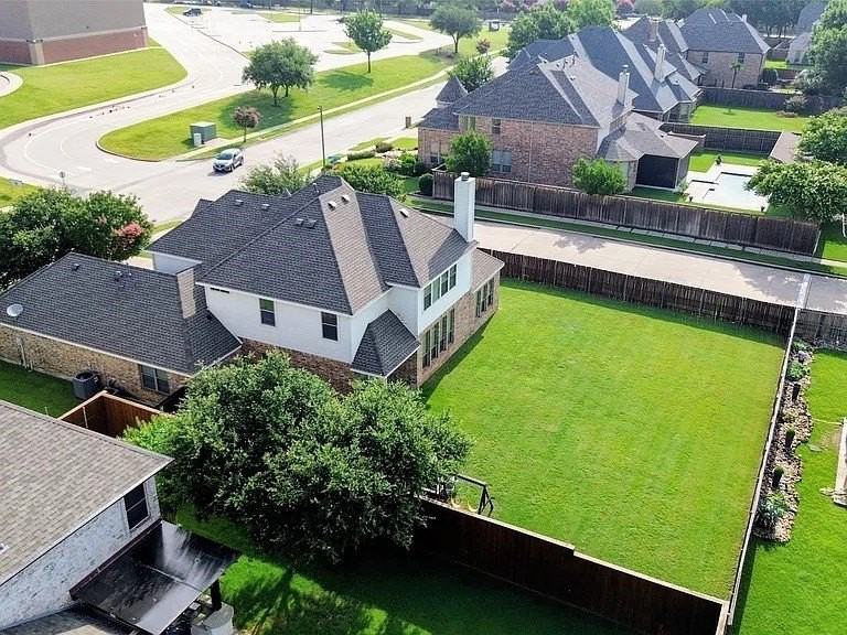 5730 Creek Crossing Ln - Photo 2 of 40