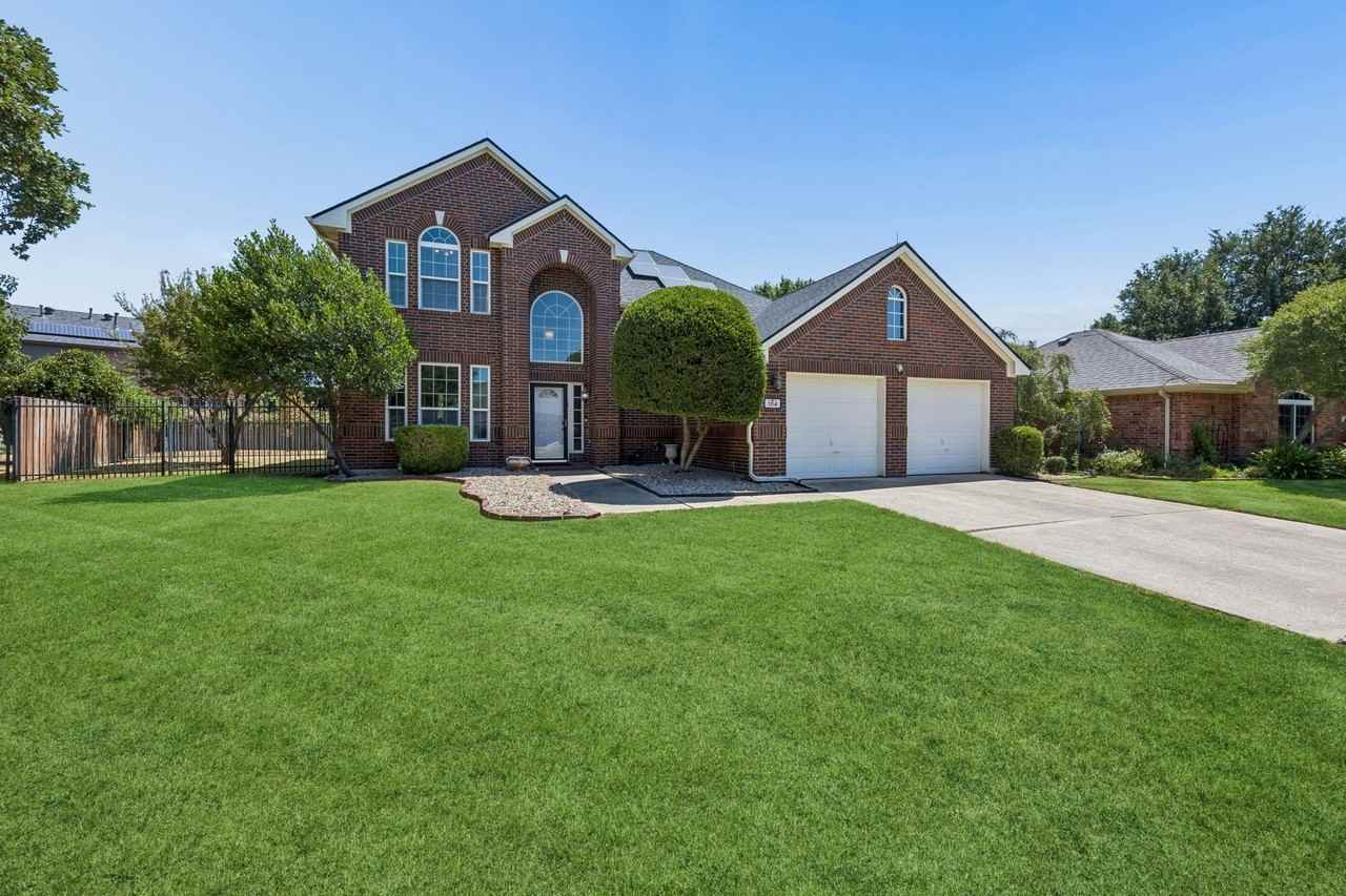 104 Rolling Rock Dr - Photo 2 of 28