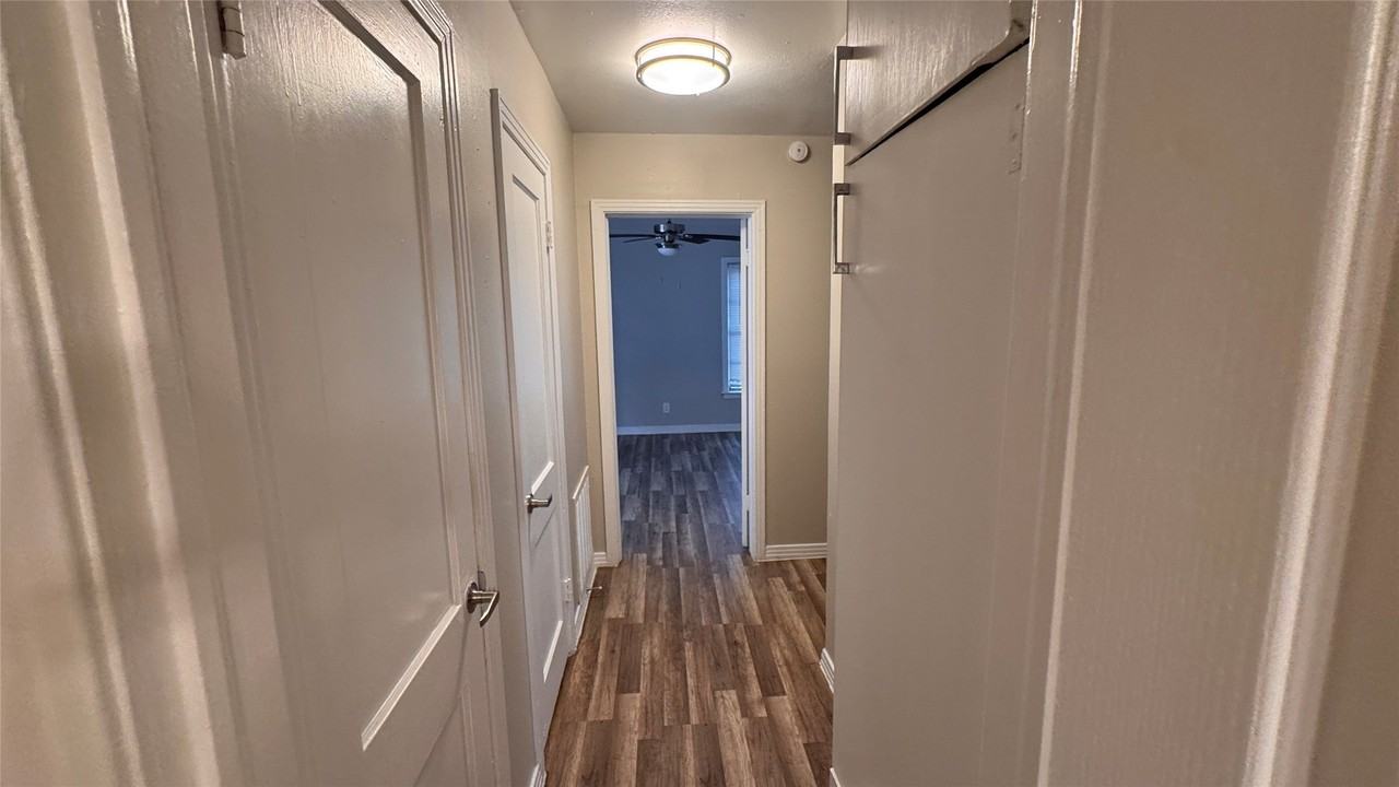 8445 Tackett St - Photo 6 of 14