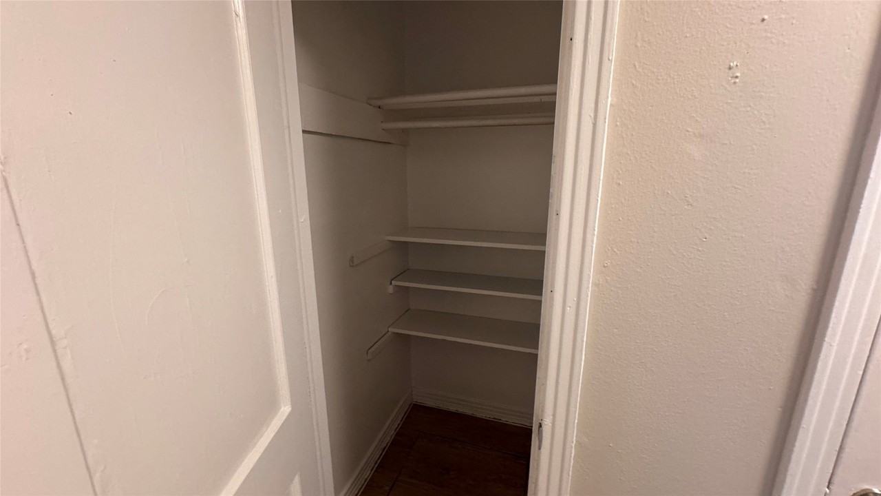 8445 Tackett St - Photo 7 of 14