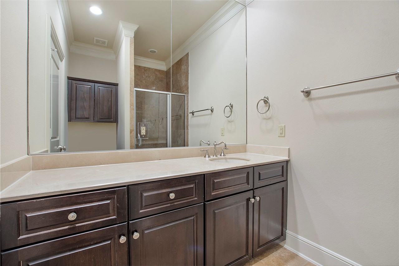 6505 Bandera Ave #2A - Photo 5 of 13
