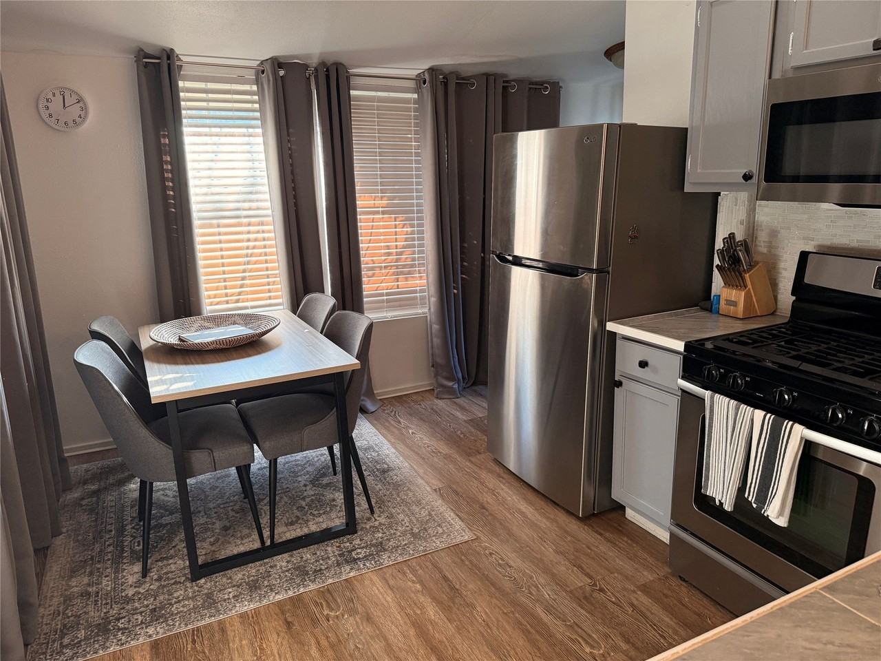 4347 Travis St #4347 - Photo 5 of 15