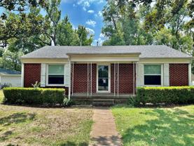 1202 Overhill Dr - Photo 1 of 1