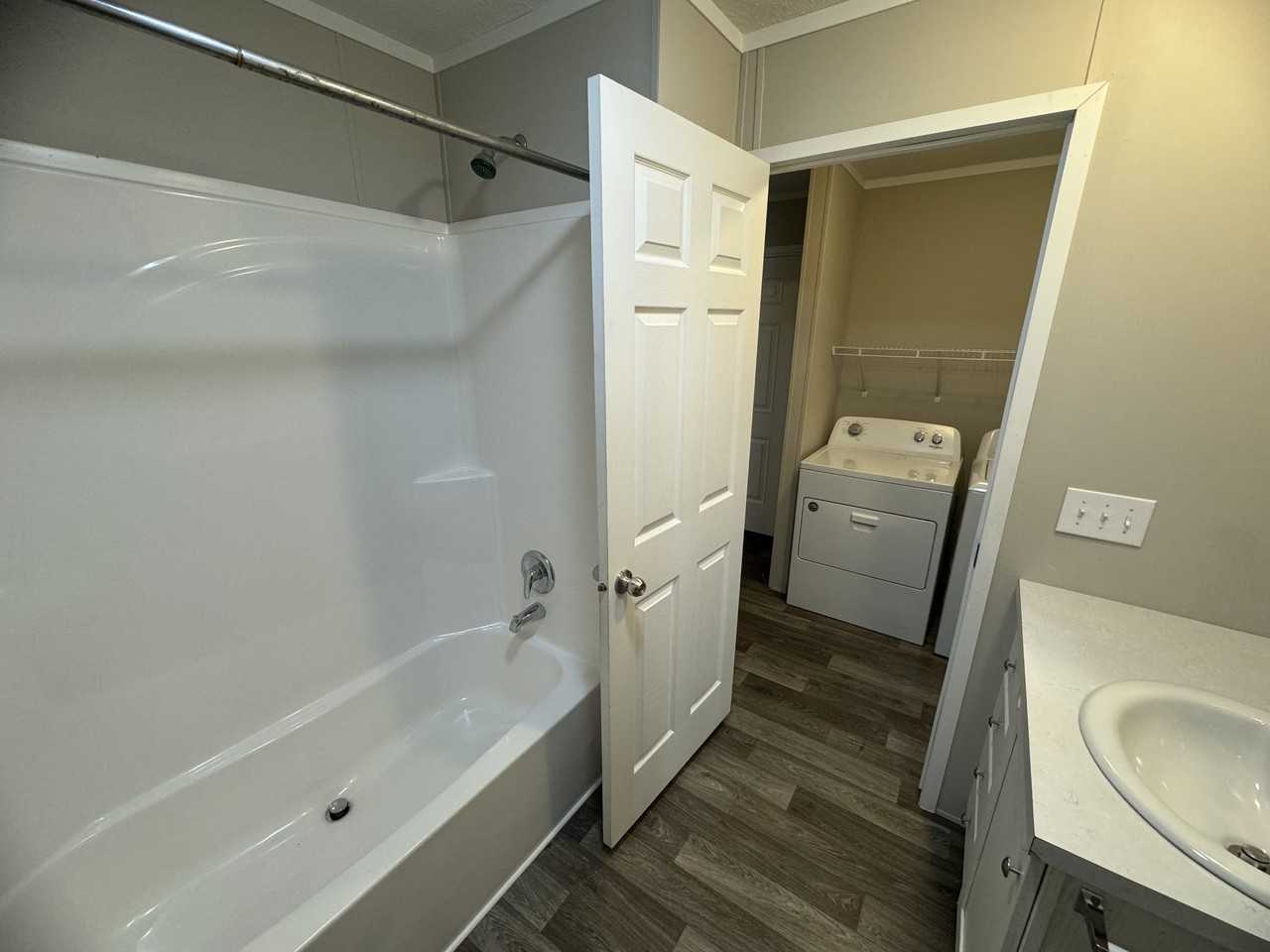 2417 Birch St #109 - Photo 6 of 9
