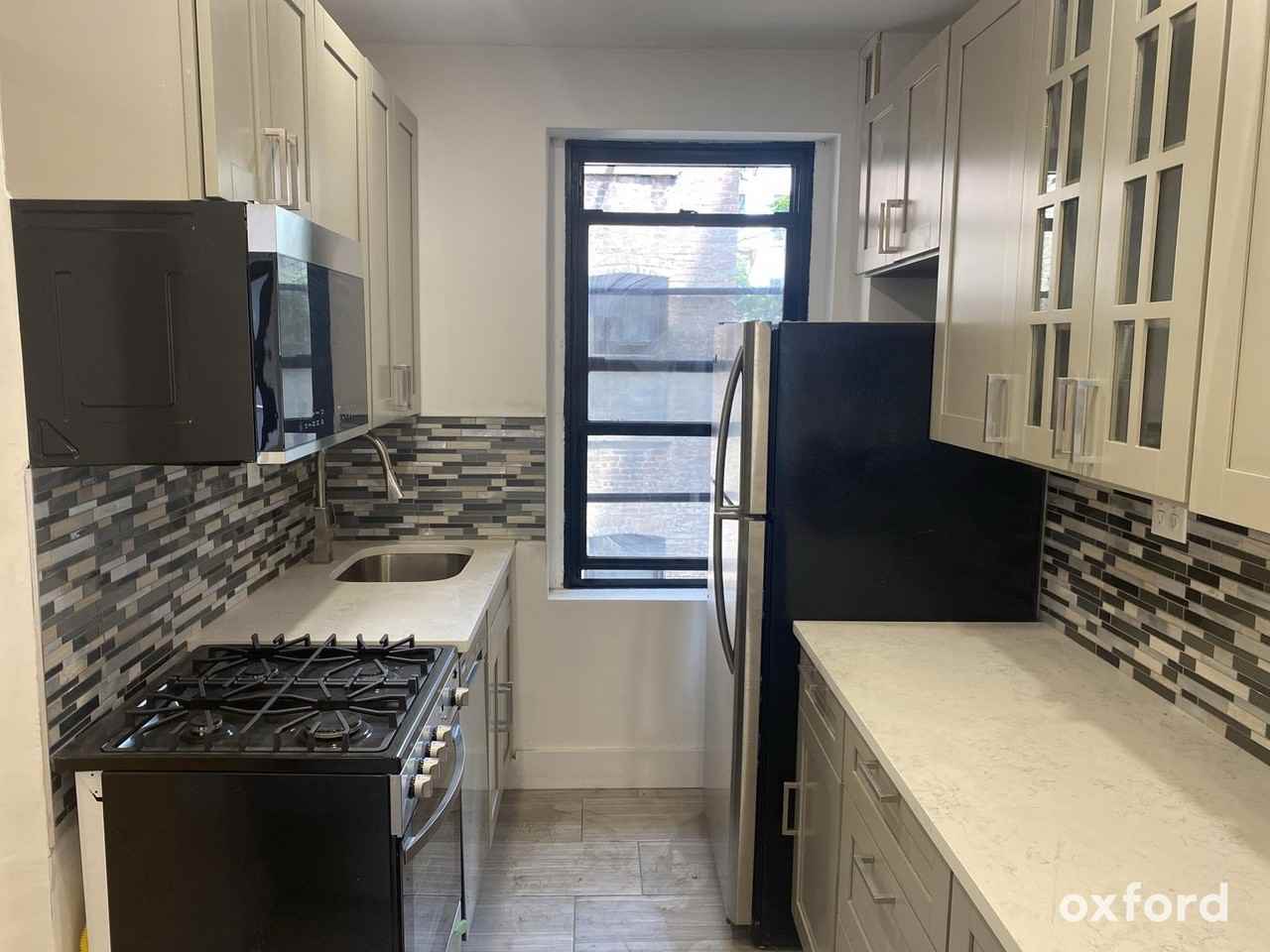 209 W 104th St #3D - Photo 4 of 10