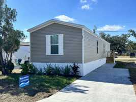 featured image of 17 Park Place Est #17