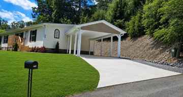 featured image of 429 W Sunshine Ln #109