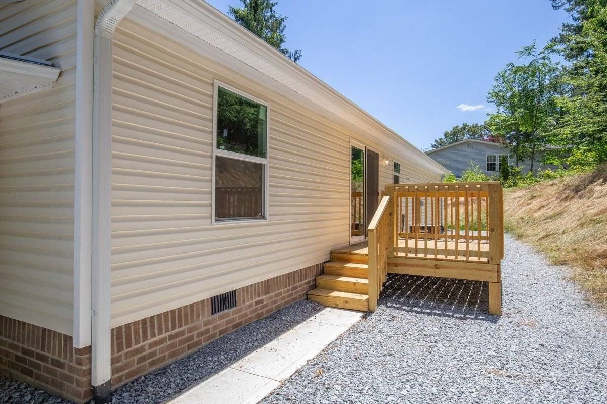 429 W Sunshine Ln #109 - Photo 3 of 7