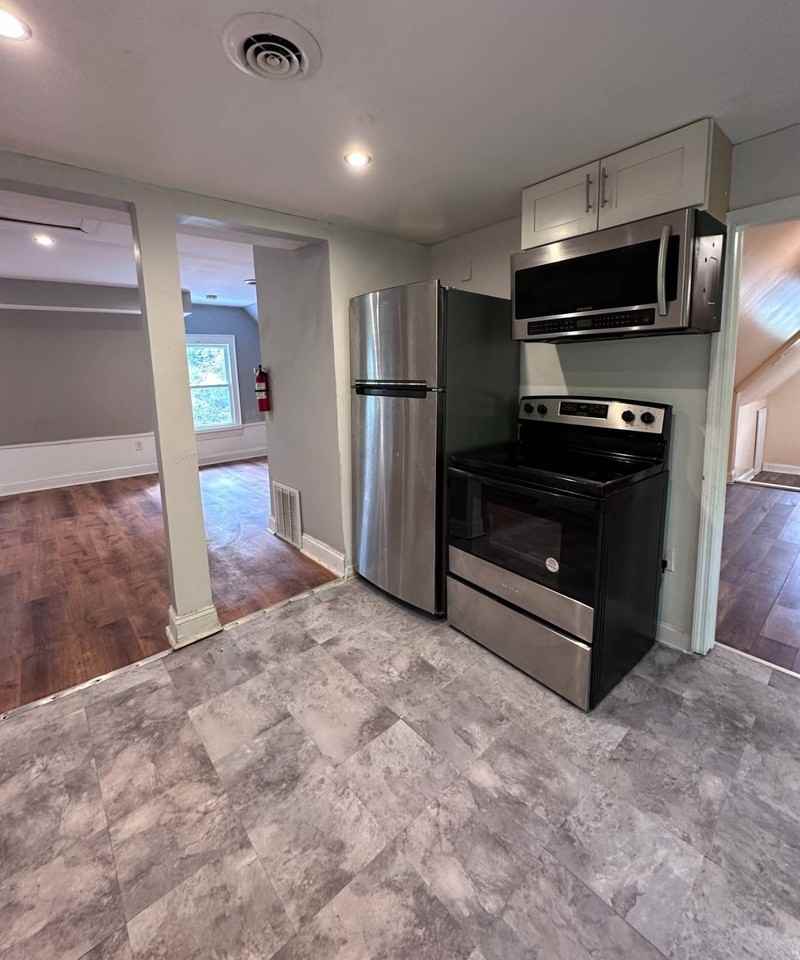 199 New Scotland Ave #6 - Photo 5 of 18