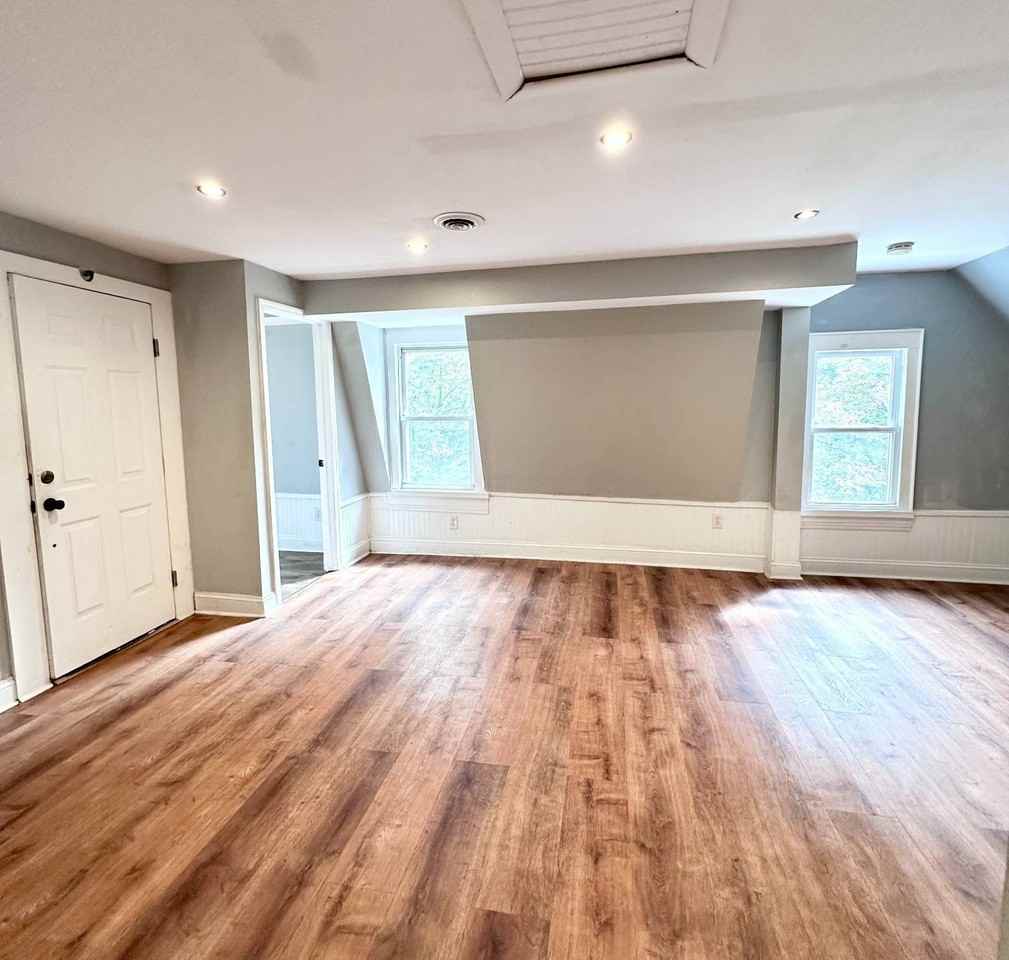 199 New Scotland Ave #6 - Photo 7 of 18