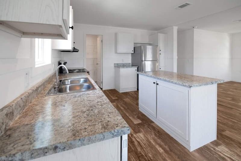 1455 Whispering Pines Loop - Photo 3 of 28