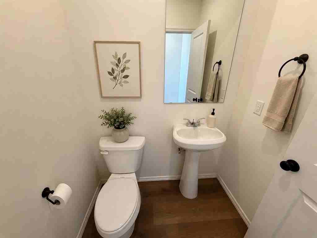 201 Mason Ct - Photo 4 of 45