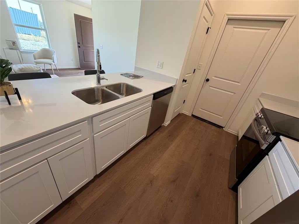 308 Liam Drive - Photo 7 of 27