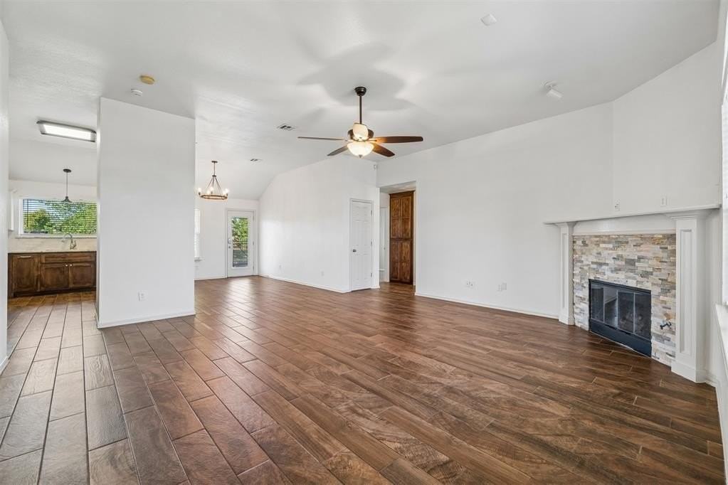 15921 Katie Ridge Dr - Photo 2 of 42