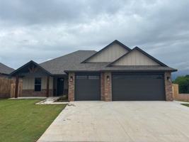 featured image of 1900 Inglenook Dr