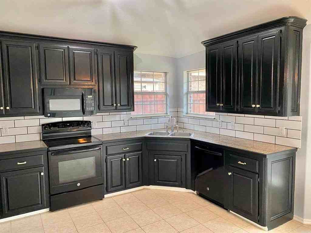 4805 Stag Horn Dr - Photo 5 of 22