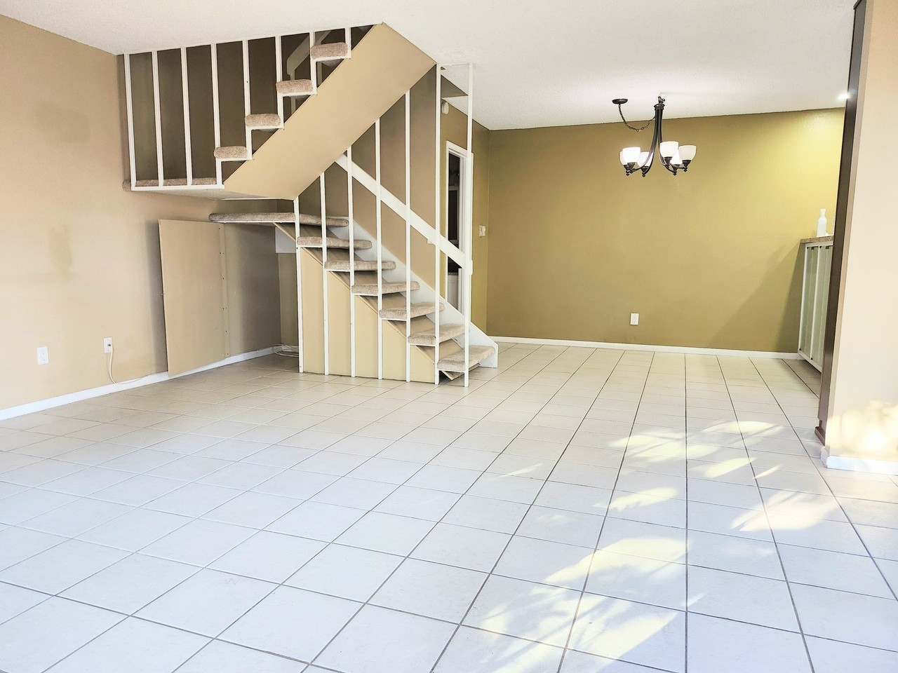 9514 Easter Way - Photo 2 of 13