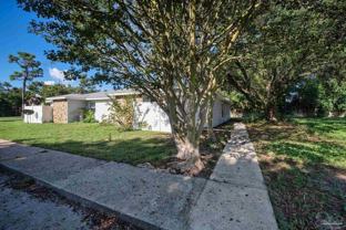 1555 Green Briar Pkwy #4 - Photo 1 of 1