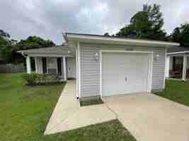 featured image of 10340 Chinaberry Ct