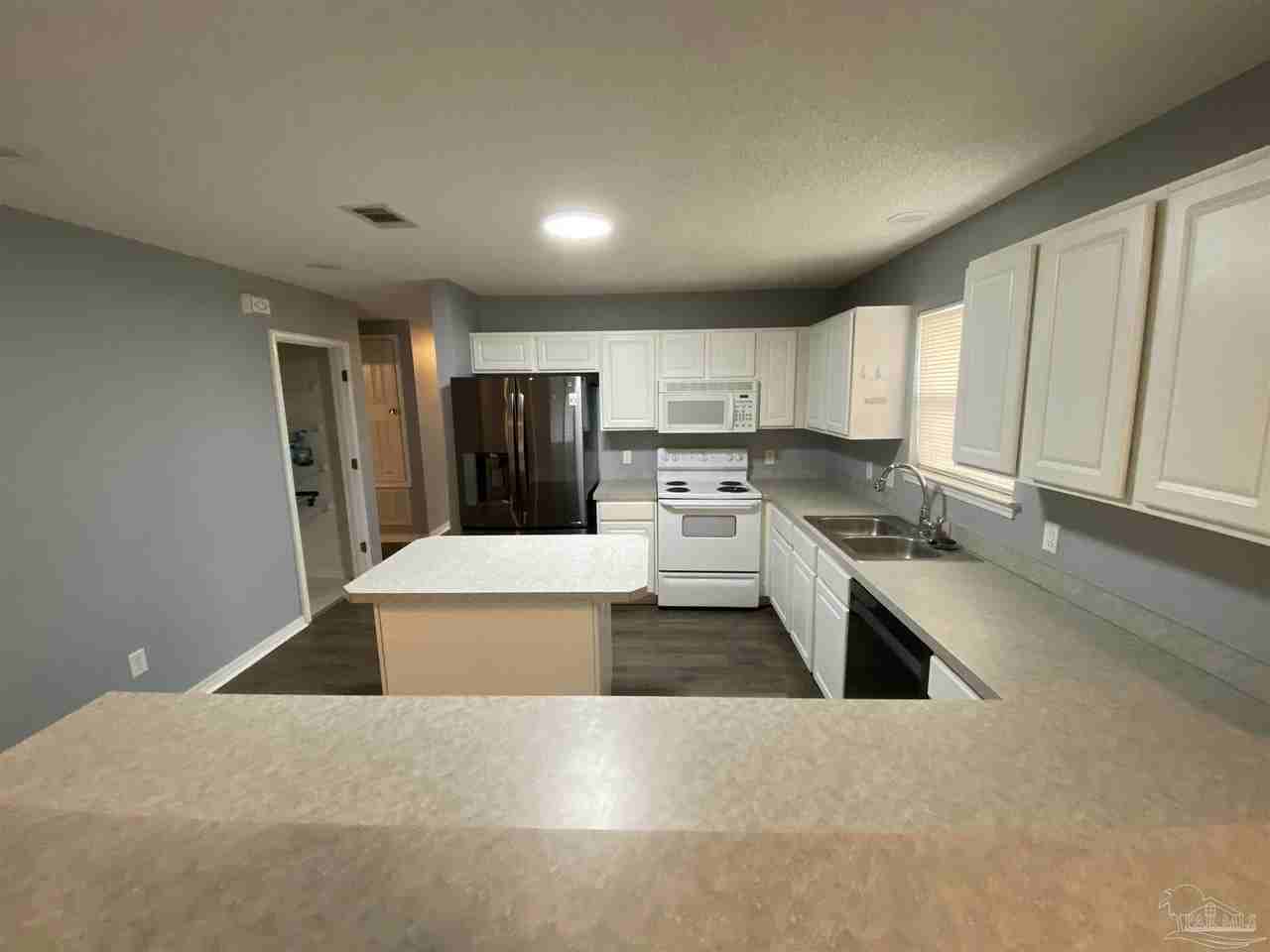 10340 Chinaberry Ct - Photo 4 of 19
