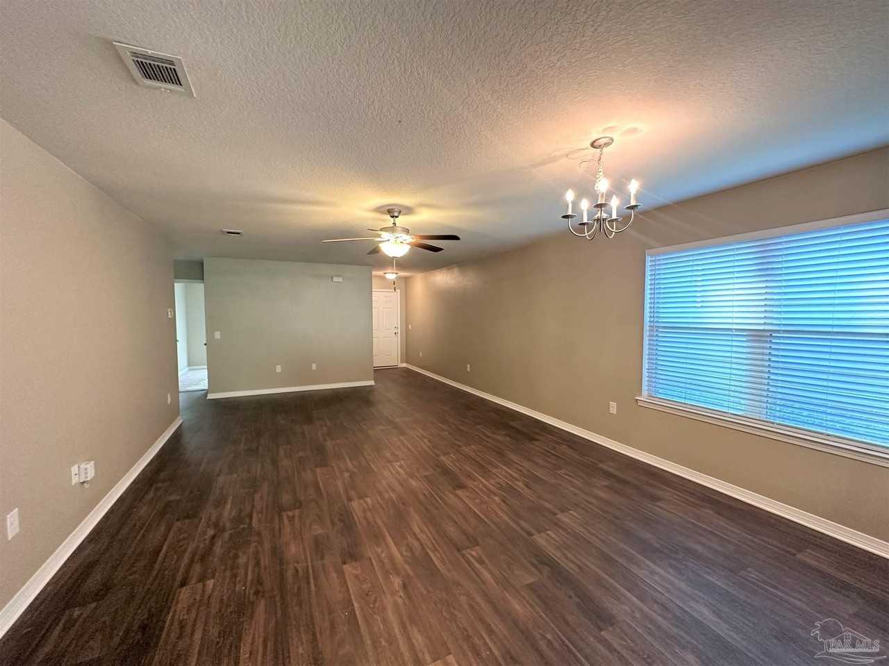 10641 Senegal Dr - Photo 2 of 15