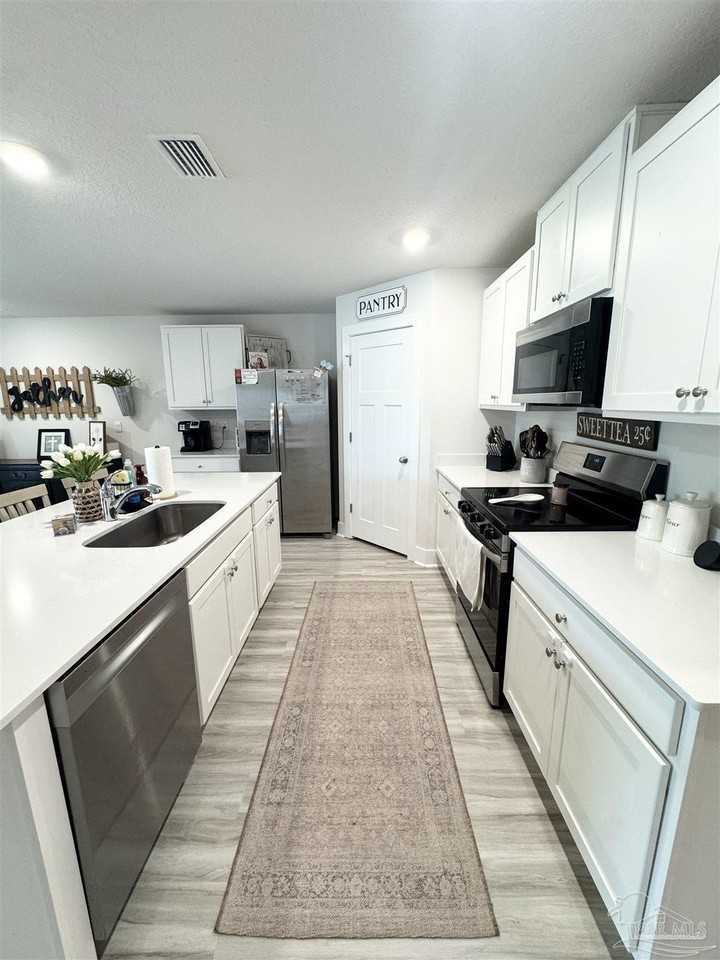 3319 Garganey Rd - Photo 3 of 37