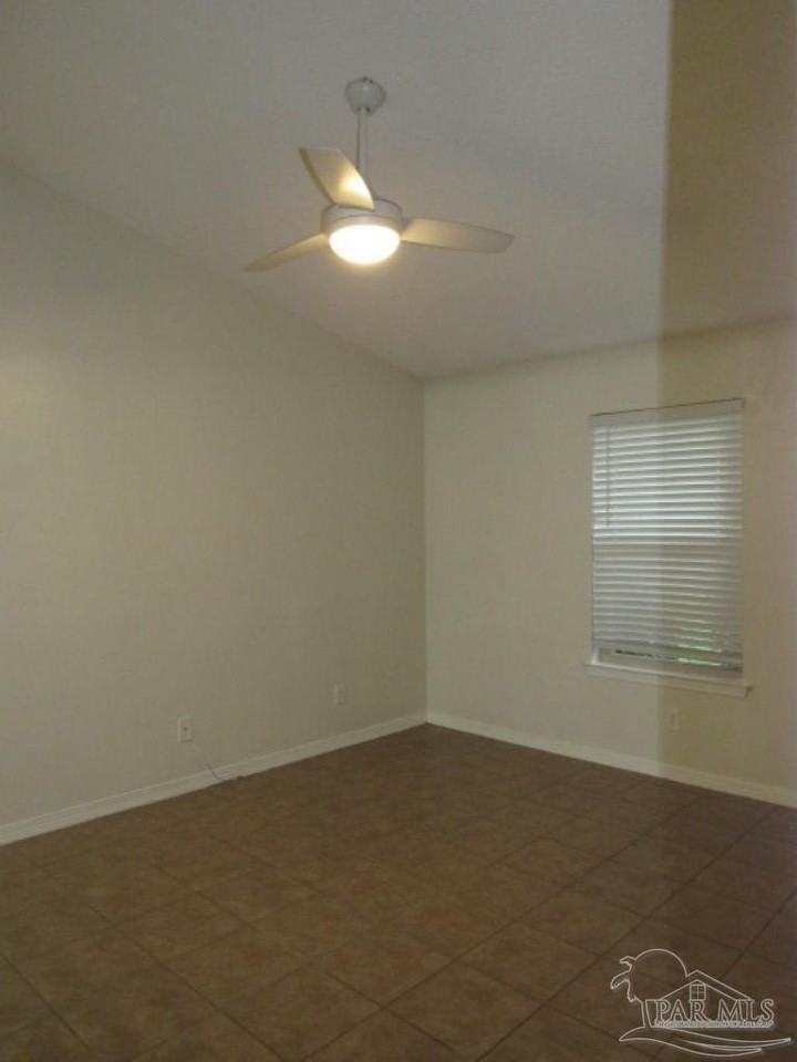 3328 Pine Forest Rd - Photo 7 of 9