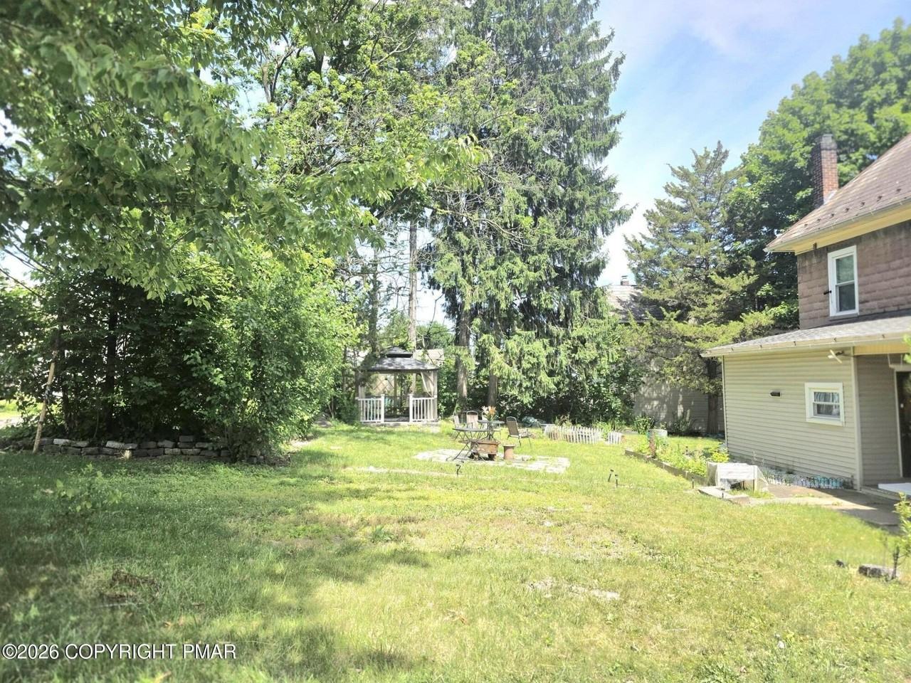 729 George St #729 - Photo 7 of 29
