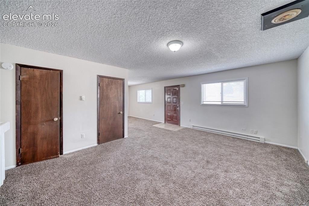304 S 1st St #A - Photo 7 of 16