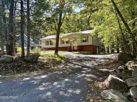 featured image of 1073 Deer Run E