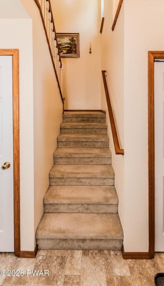 3290 Bluebird Dr - Photo 3 of 39