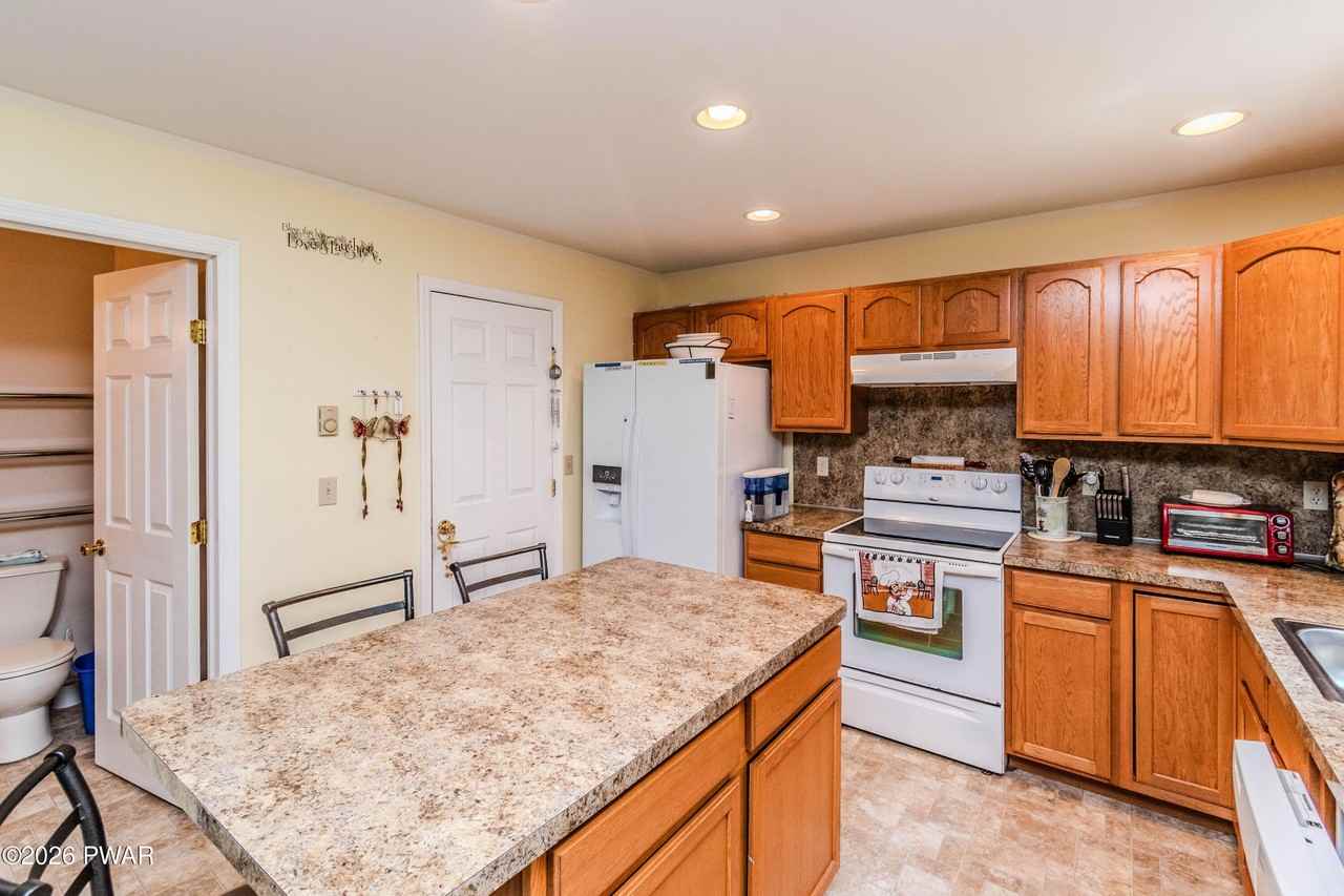 3290 Bluebird Dr - Photo 6 of 39