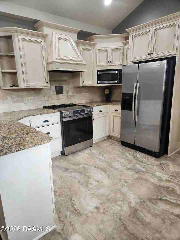 119 Metairie Ct - Photo 5 of 12