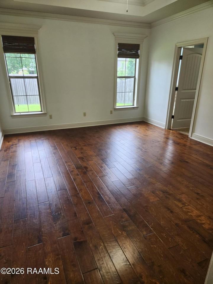 119 Metairie Ct - Photo 6 of 12