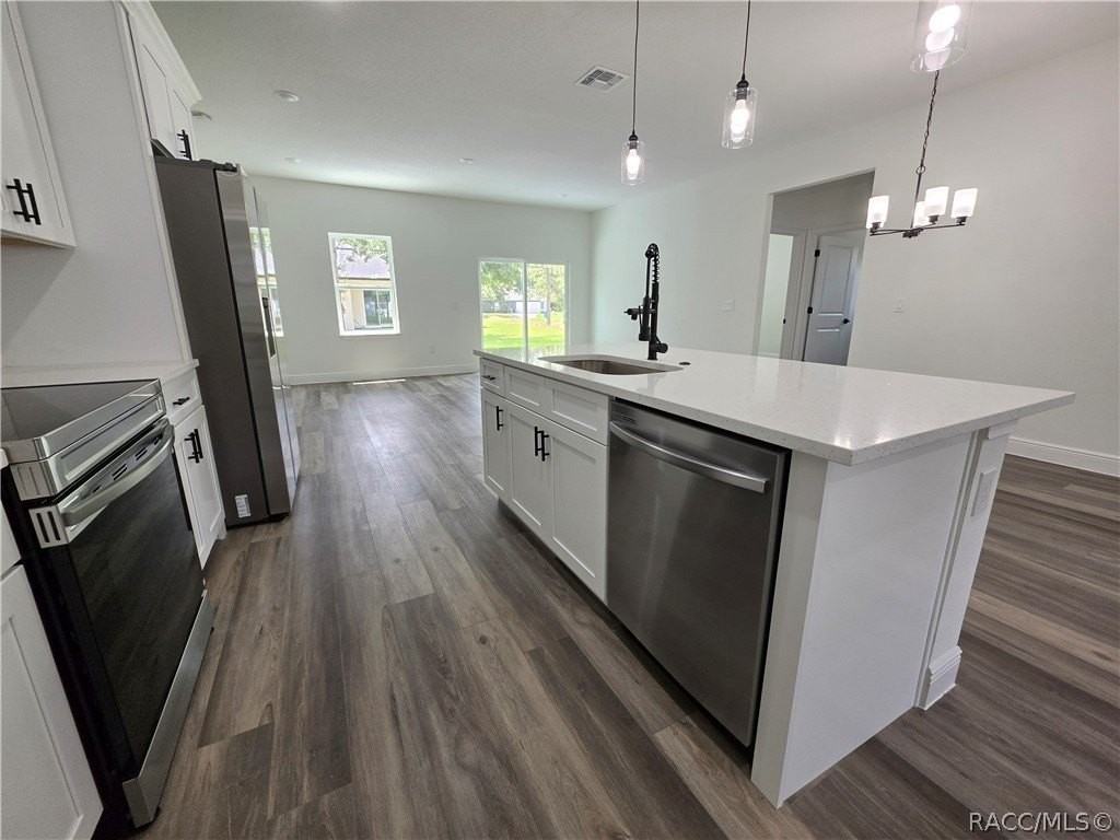 8125 N Maltese Dr - Photo 3 of 25