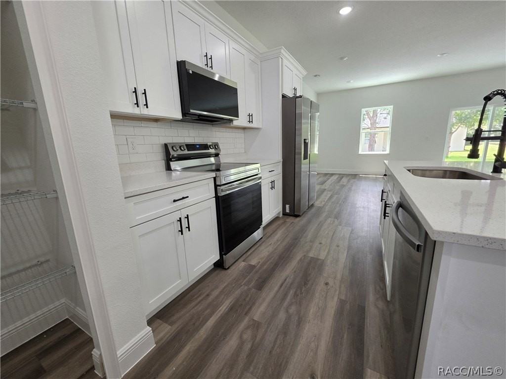 8125 N Maltese Dr - Photo 5 of 25