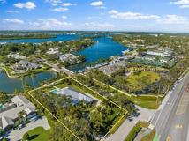 2207 Cove Dr - Photo 1 of 1