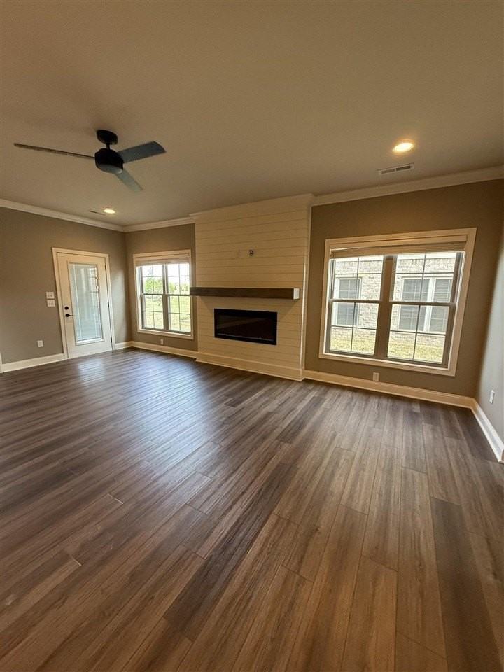 528 Cumberland Pointe Ln - Photo 3 of 11