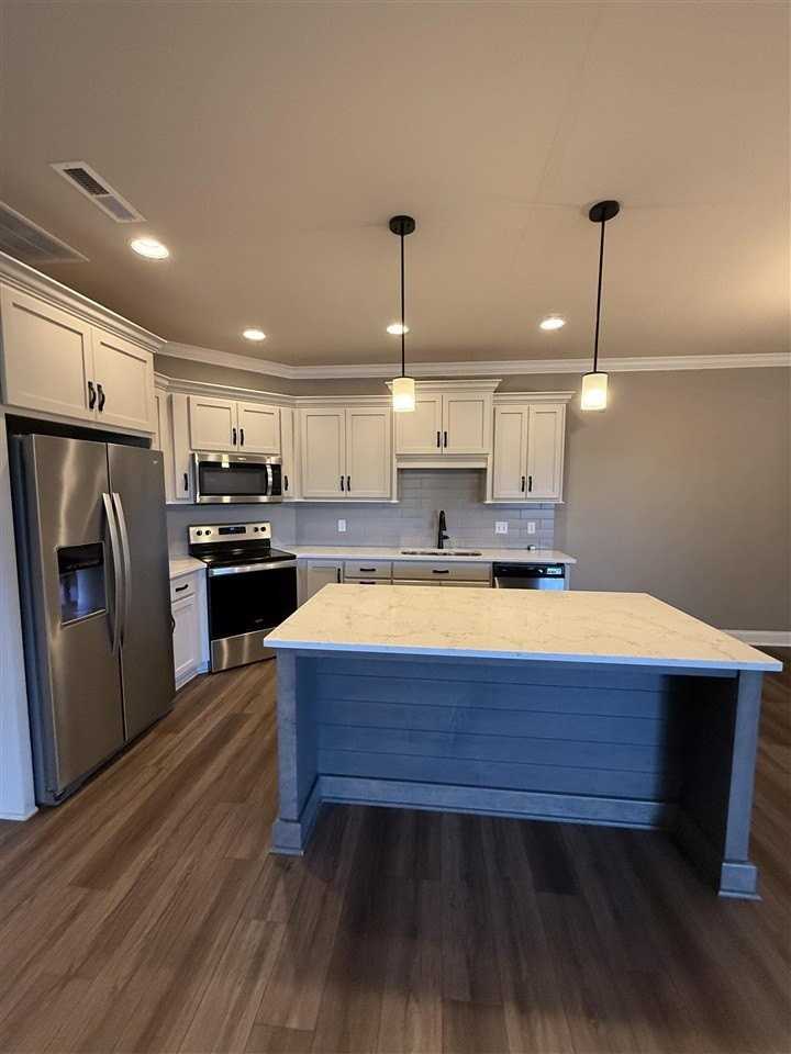 528 Cumberland Pointe Ln - Photo 4 of 11