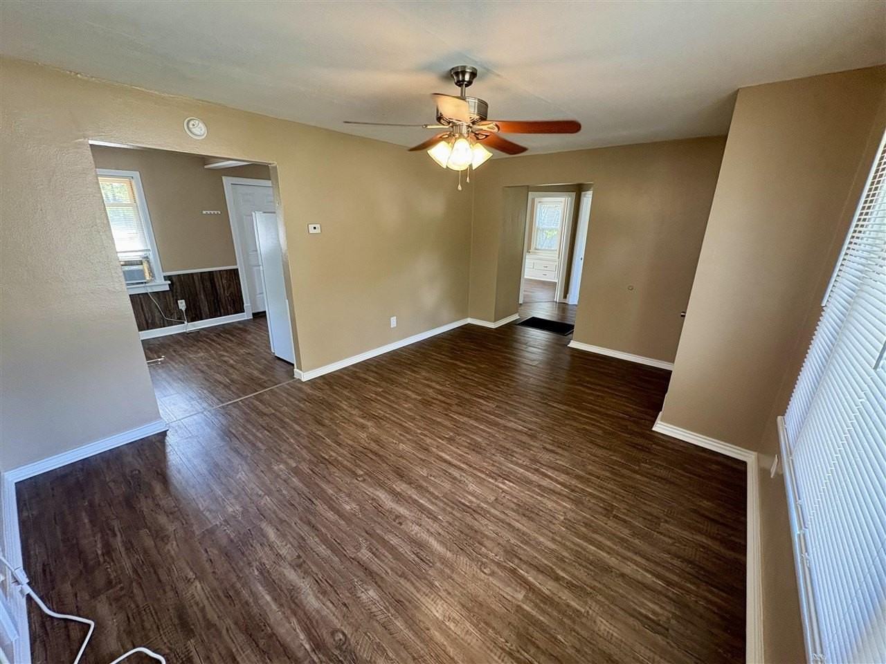 423 Wade Ave - Photo 3 of 13
