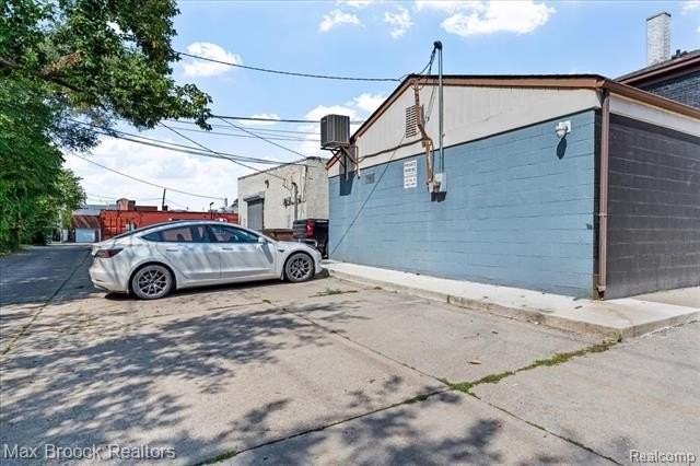 513 W 9 Mile Rd #1 - Photo 2 of 21