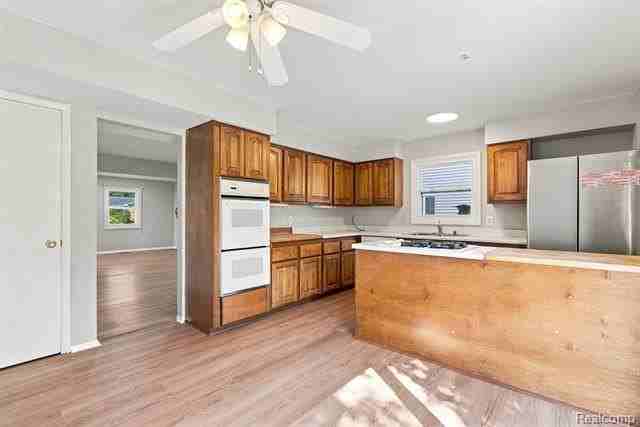 4856 Danbury Dr - Photo 6 of 23