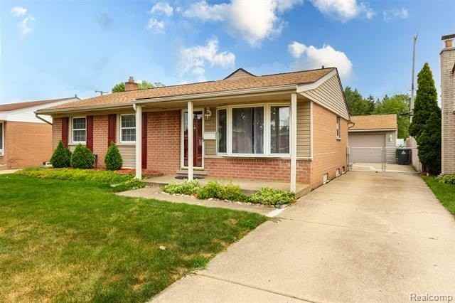 669 S Hawthorne St - Photo 2 of 38