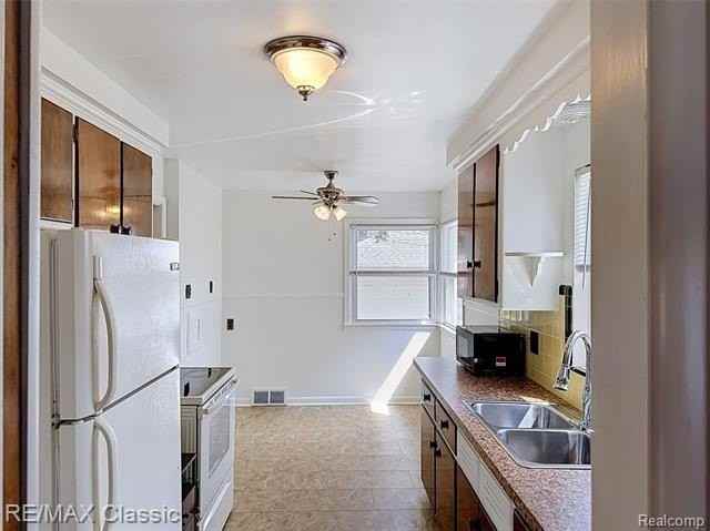 8842 Merriman Rd - Photo 7 of 28