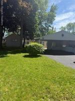 featured image of 933 Myrtle Ave