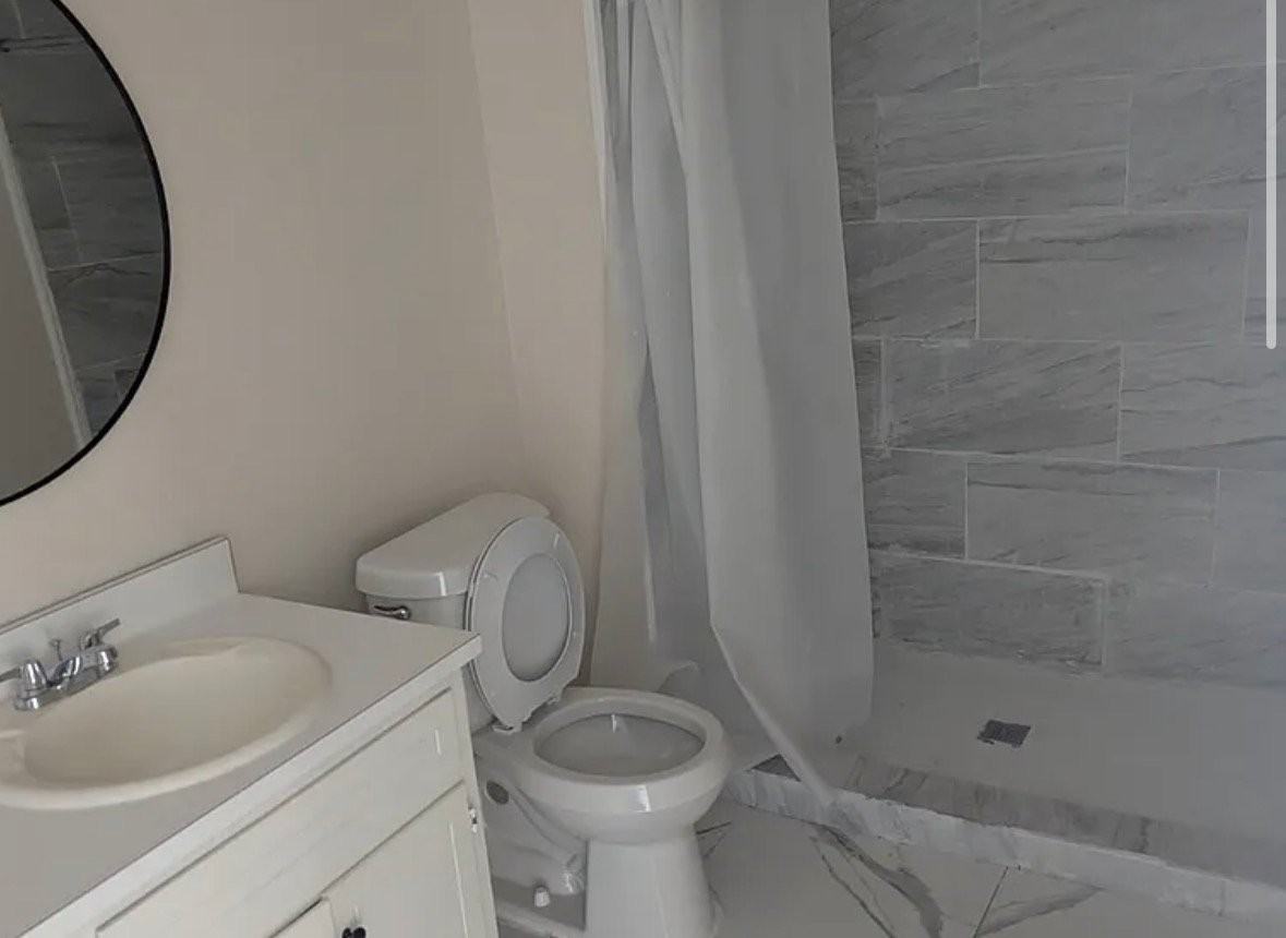 147 Orange St - Photo 2 of 6